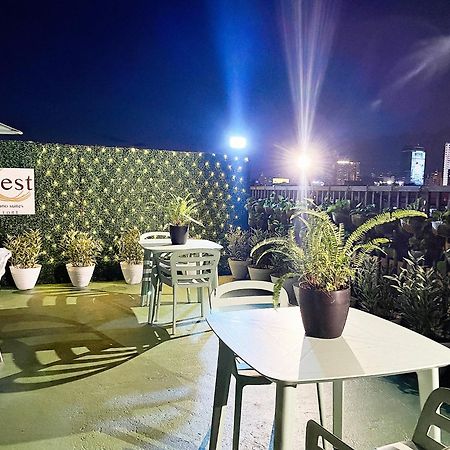 Nest Fort Bgc Makati City Dış mekan fotoğraf